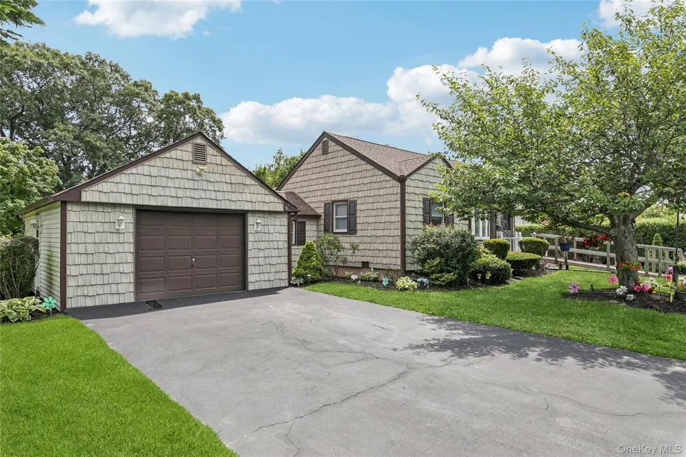 62 Sharp Street Patchogue, NY 11772