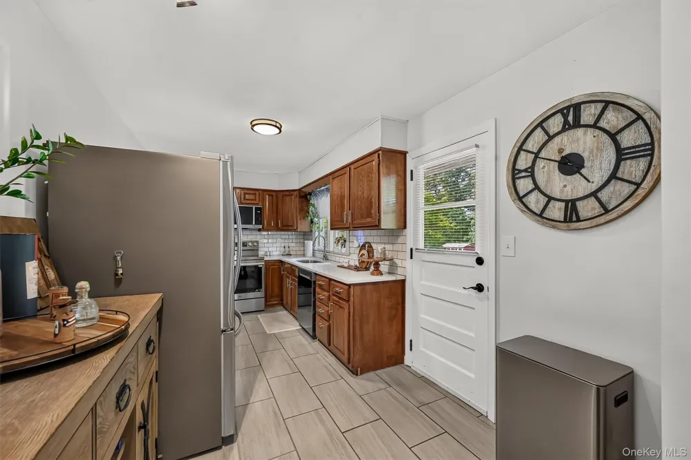 46 High Acres Drive Poughkeepsie, NY 12603