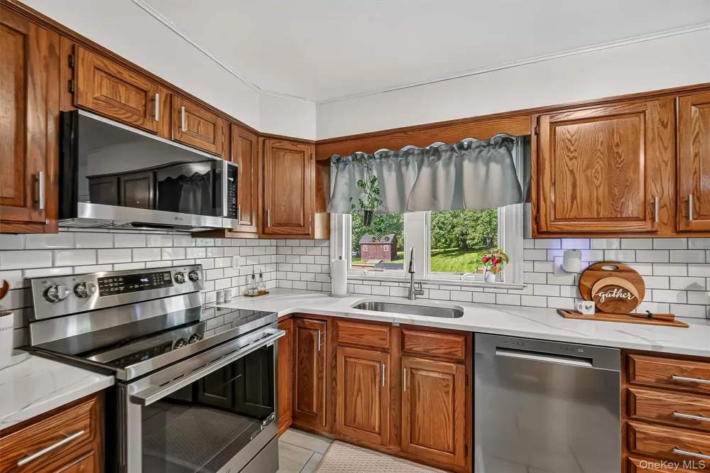 46 High Acres Drive Poughkeepsie, NY 12603