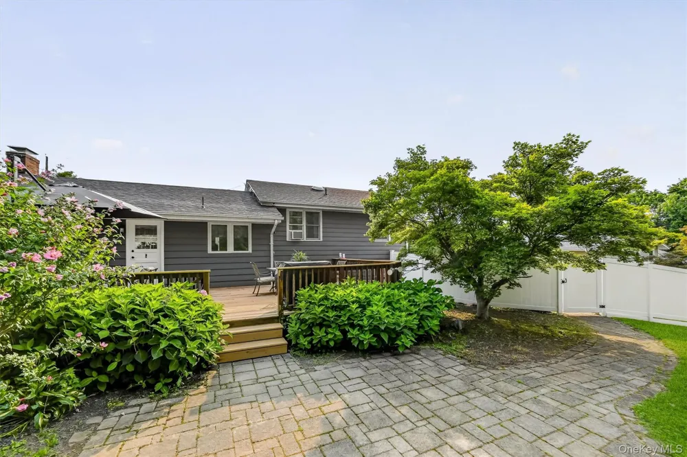 46 High Acres Drive Poughkeepsie, NY 12603