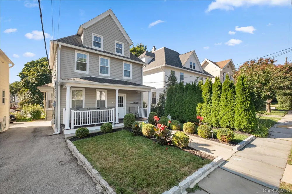44 Robertson Avenue White Plains, NY 10606