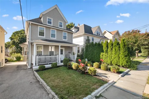 44 Robertson Avenue