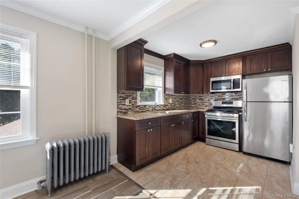 44 Robertson Avenue White Plains, NY 10606