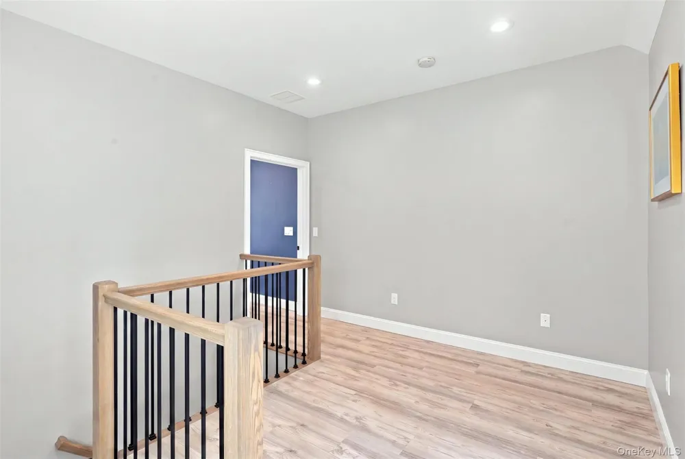15 Rock Cut Lane Pleasant Valley, NY 12569