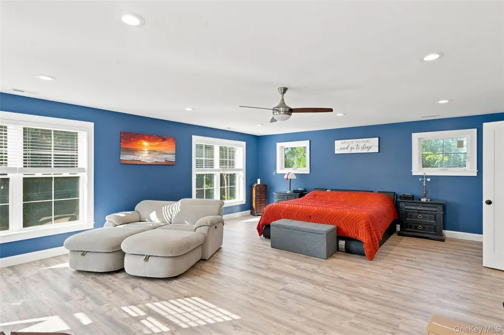 15 Rock Cut Lane Pleasant Valley, NY 12569