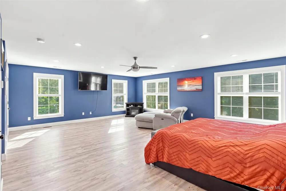 15 Rock Cut Lane Pleasant Valley, NY 12569