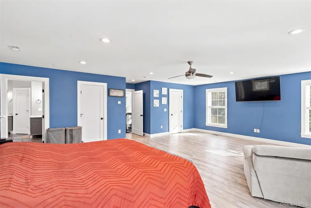 15 Rock Cut Lane Pleasant Valley, NY 12569
