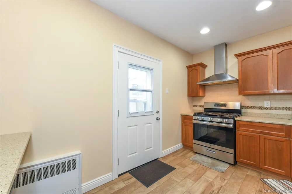 85-11 Sutter Avenue Ozone Park, NY 11417