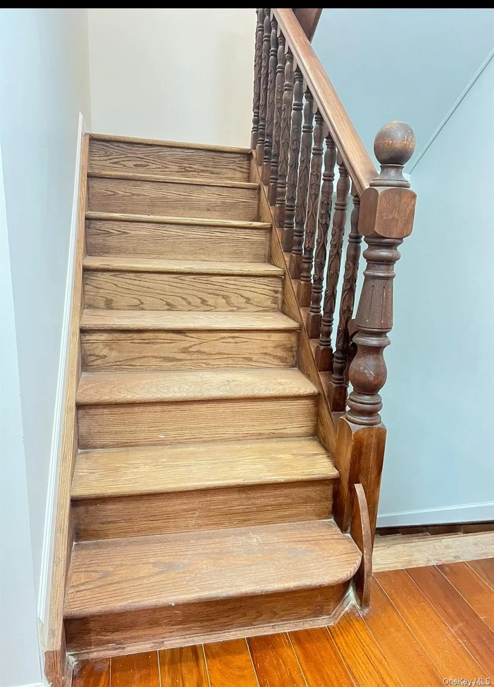 34-26 75th Street #2R Flushing, NY 11372
