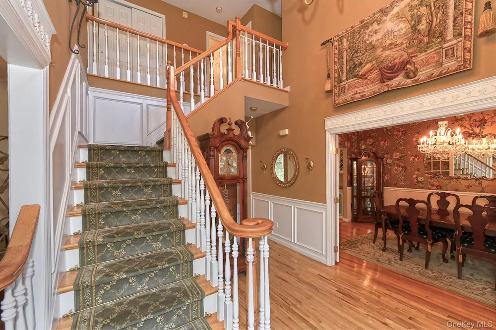 7 Ona Avenue Dix Hills, NY 11746