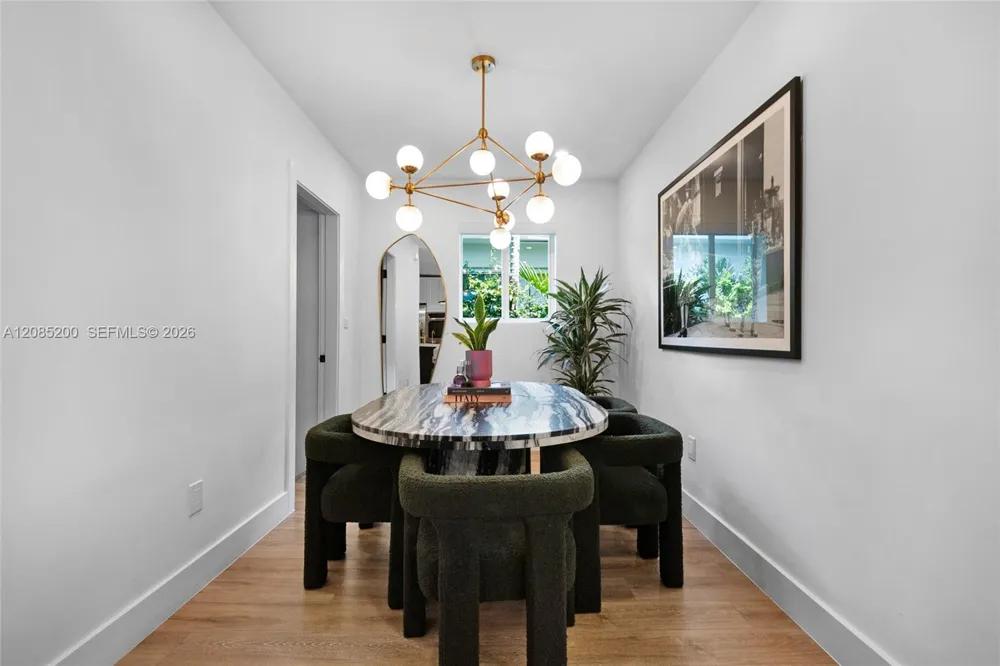 817 Tangier St Coral Gables, FL 33134