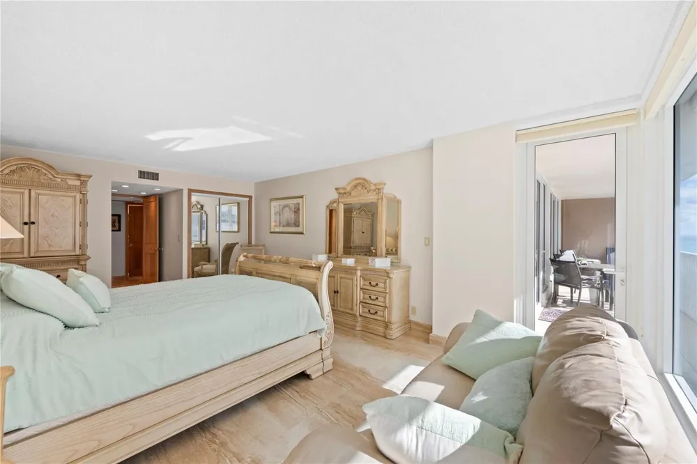 4020 Galt Ocean Drive #808 Fort Lauderdale, FL 33308