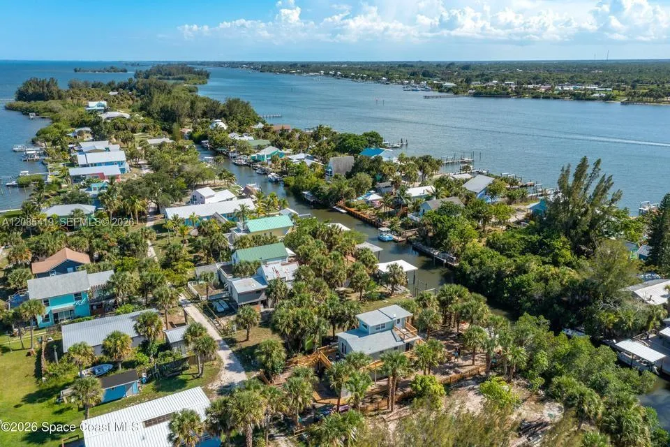 47 VIP ISLAND UNIT B Grant Valkaria, FL 32949