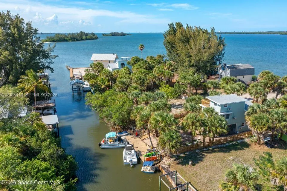 47 VIP ISLAND UNIT B Grant Valkaria, FL 32949
