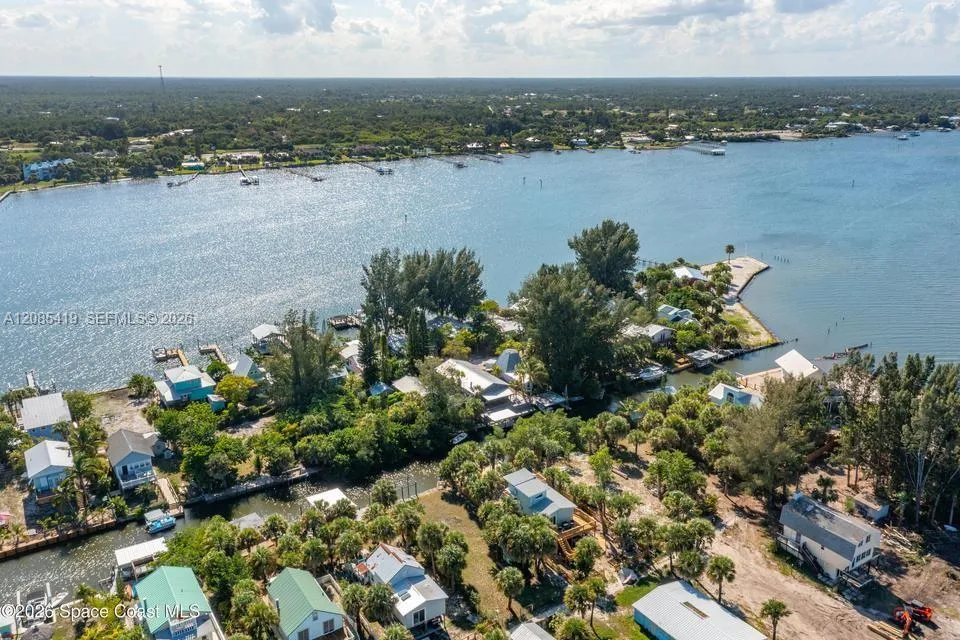 47 VIP ISLAND UNIT B Grant Valkaria, FL 32949