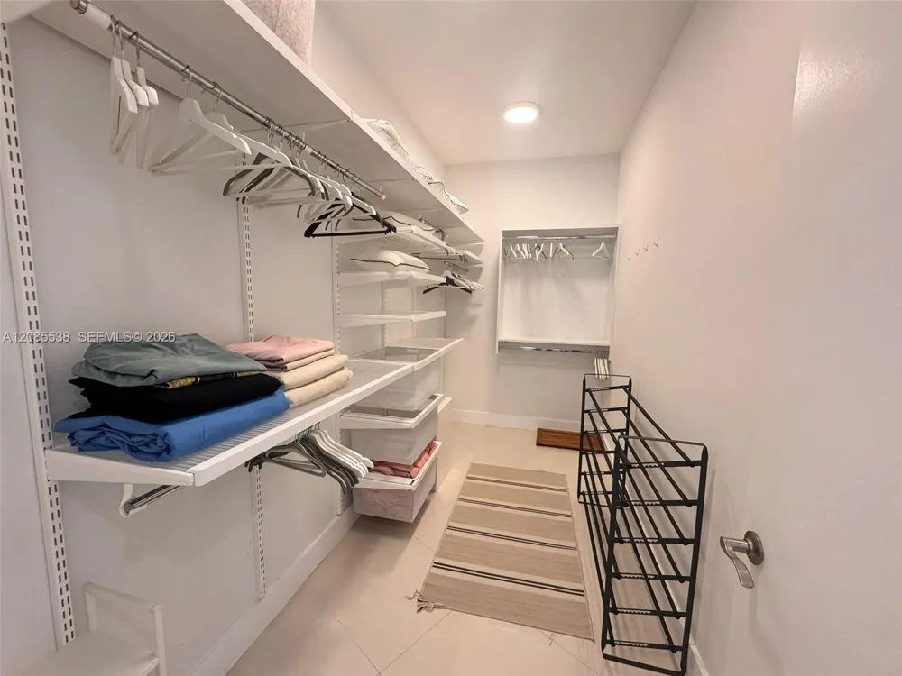 15901 Collins Ave #3403 Sunny Isles Beach, FL 33160