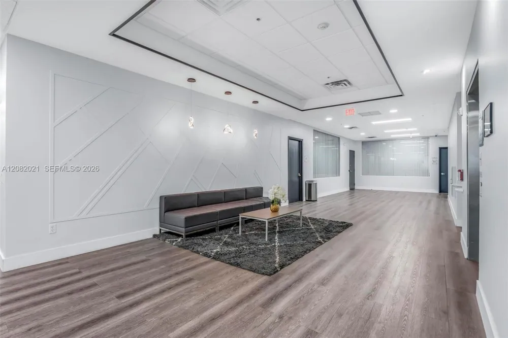 2010 NW 150th Ave #208 Pembroke Pines, FL 33028