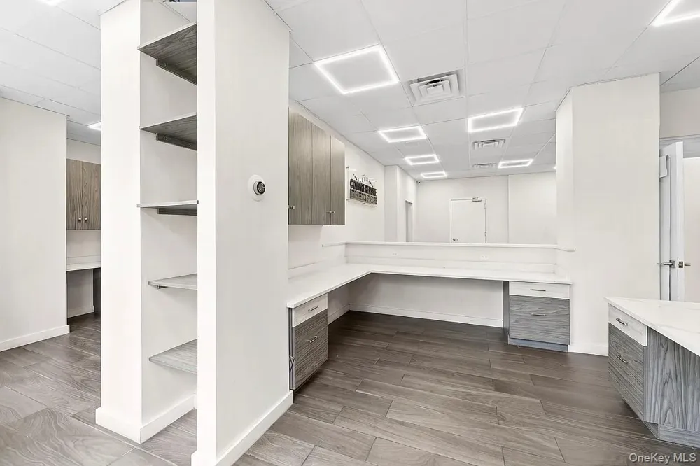 62-40 97th Place #2BC 97th Place ##2BC Rego Park, NY 11374