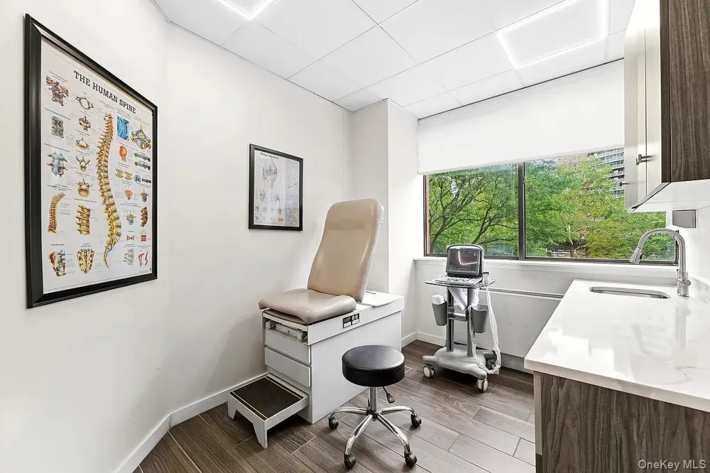 62-40 97th Place #2BC 97th Place ##2BC Rego Park, NY 11374