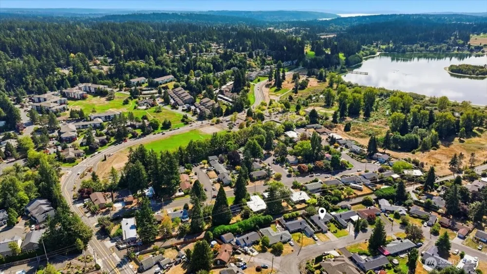 22919 74th Avenue W Edmonds, WA 98026