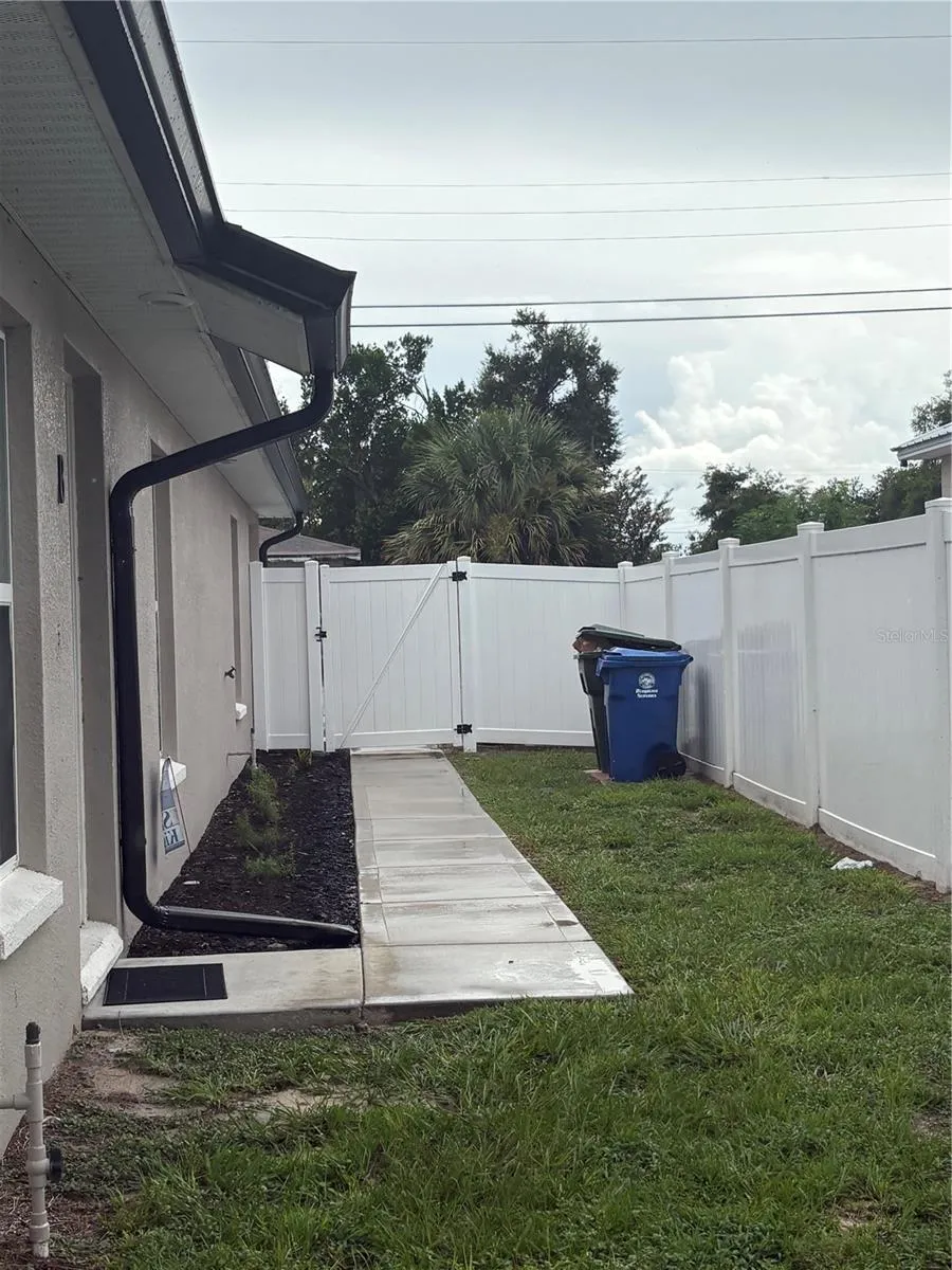 640 E GRAPEFRUIT AVENUE Lake Alfred, FL 33850
