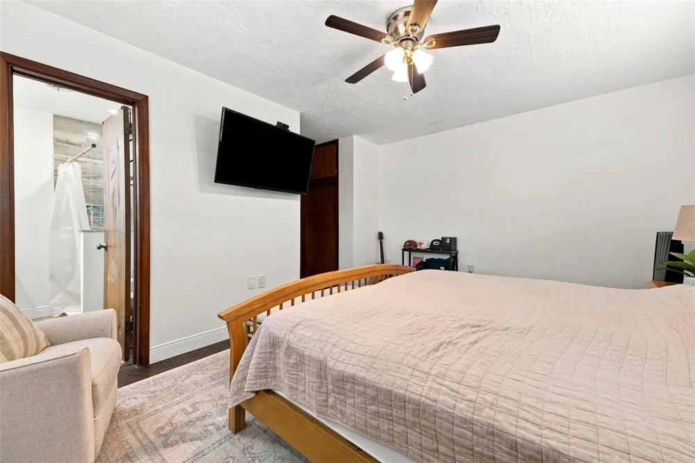 39118 5TH AVENUE Zephyrhills, FL 33542