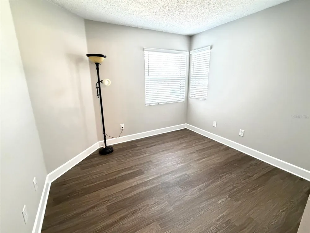 2524 WOODGATE BOULEVARD #102 Orlando, FL 32822