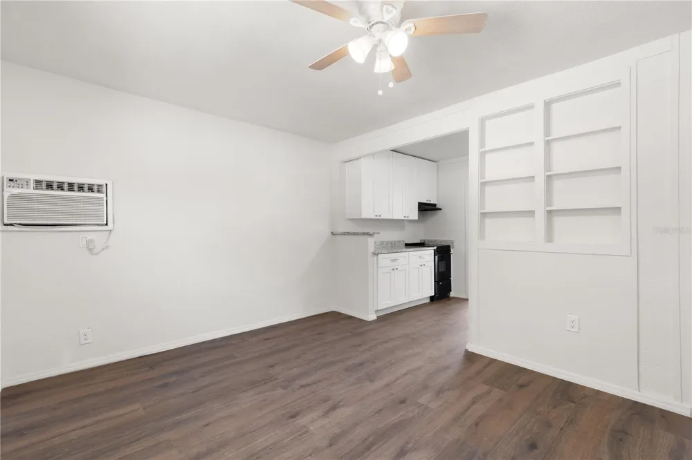 9845 60TH STREET Pinellas Park, FL 33782