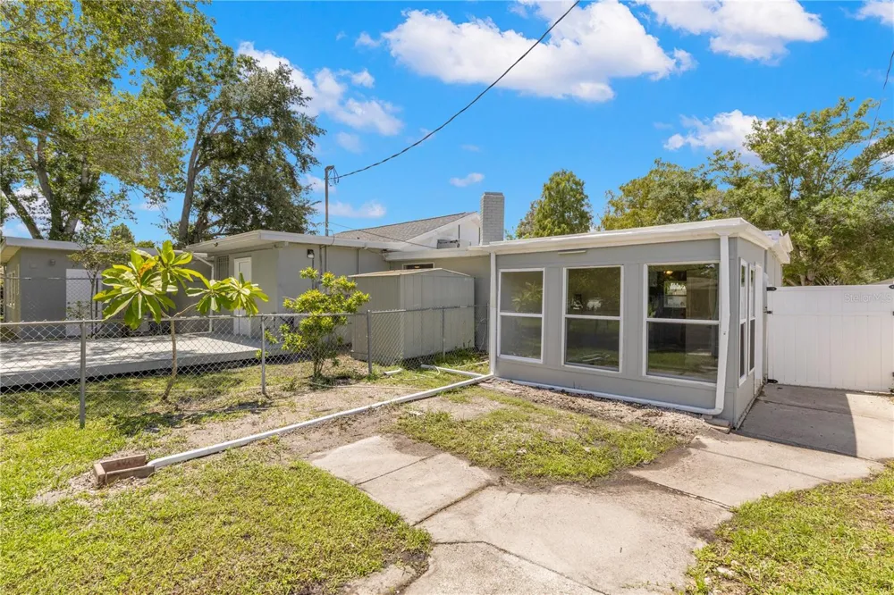 9845 60TH STREET Pinellas Park, FL 33782