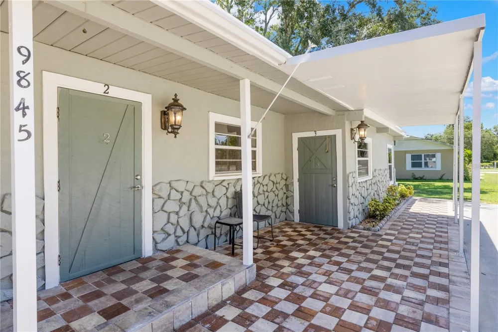 9845 60TH STREET Pinellas Park, FL 33782