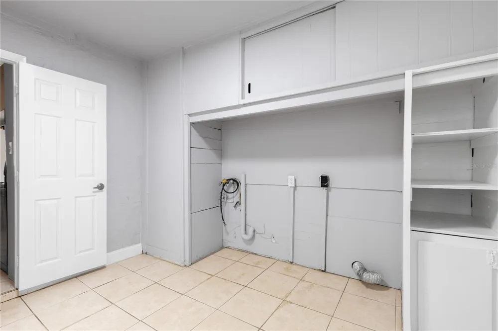 9845 60TH STREET Pinellas Park, FL 33782