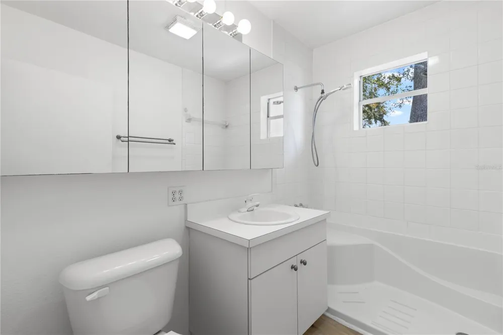 9845 60TH STREET Pinellas Park, FL 33782