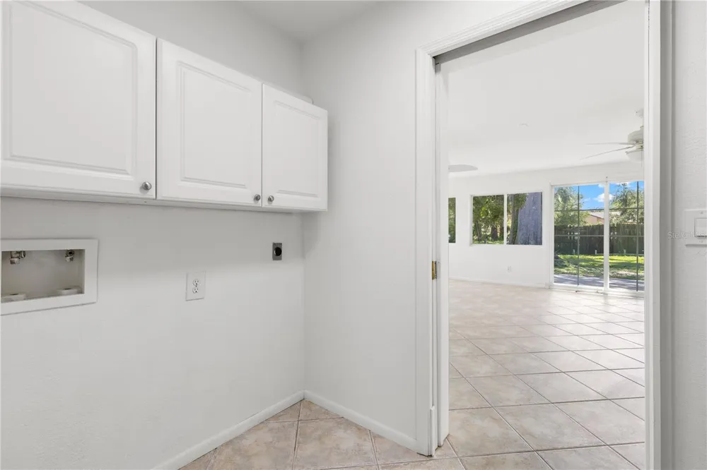 9845 60TH STREET Pinellas Park, FL 33782