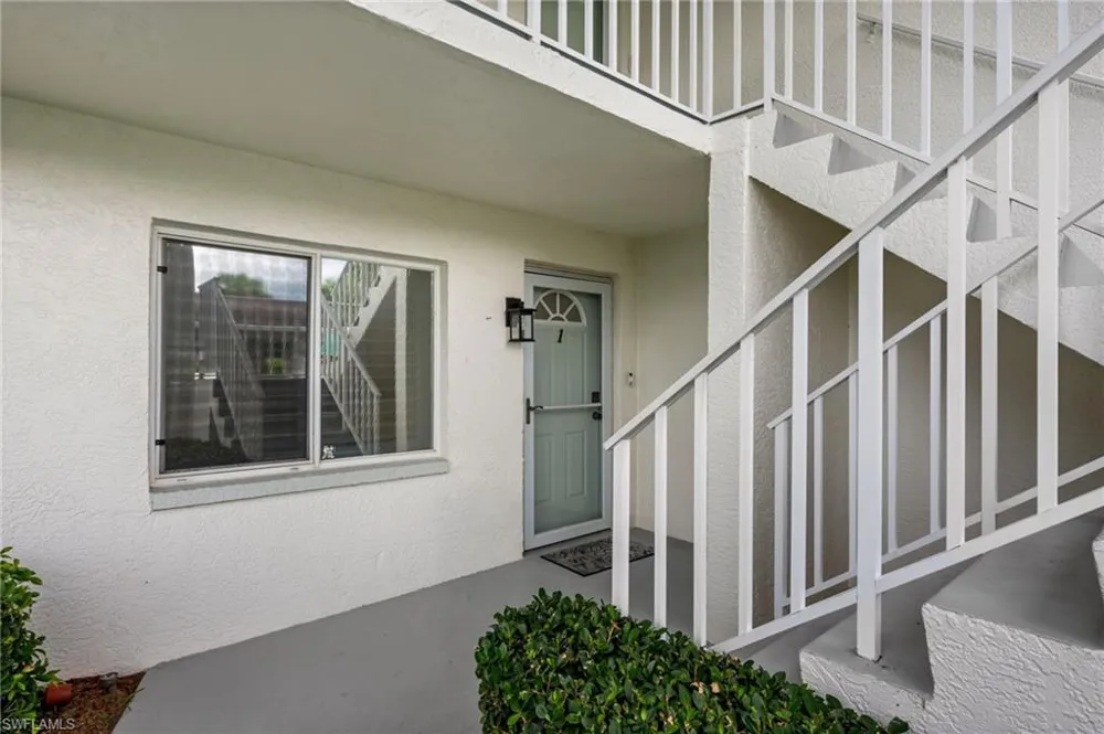 409 Gabriel Circle #1 Naples, FL 34104