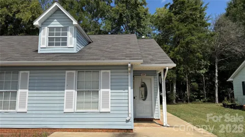 1078 Farm Pond Lane