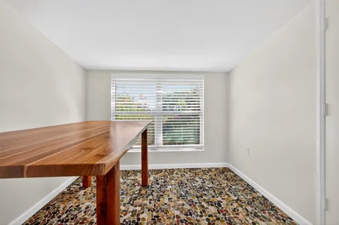100 Kiowa Drive S