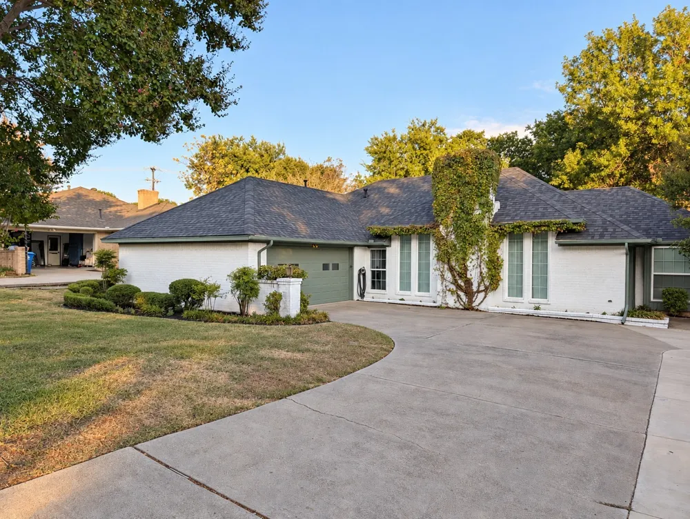 2010 S Lakeshore Drive Rockwall, TX 75087