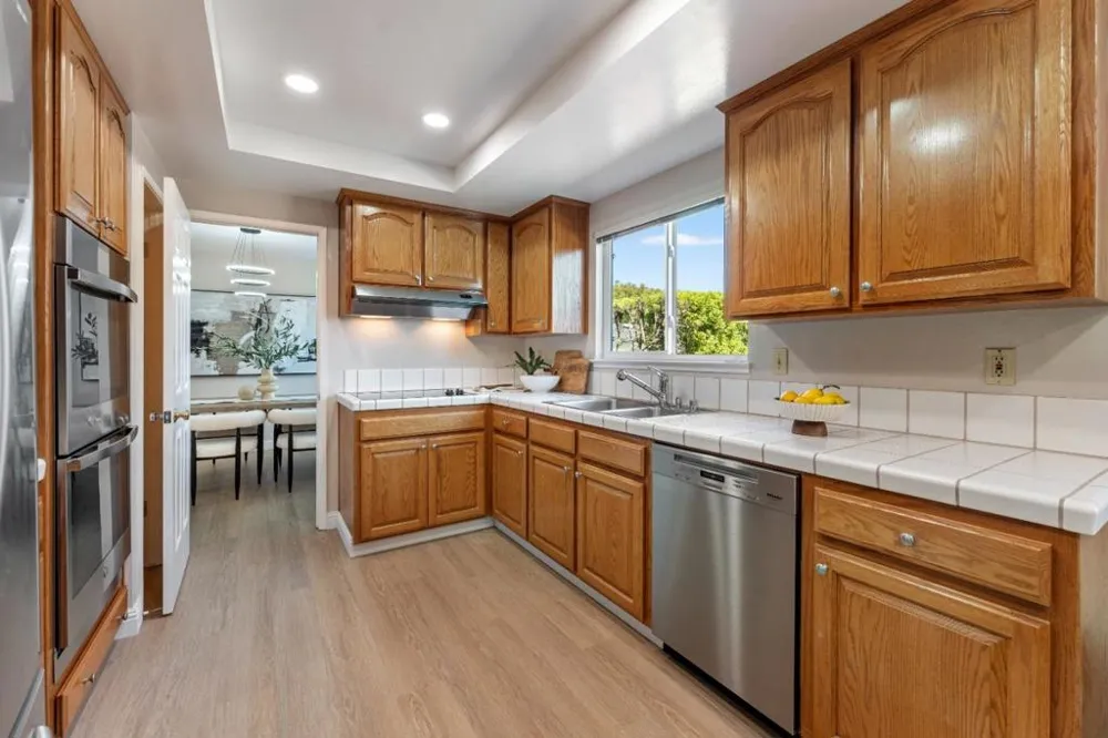 6694 Heathfield Drive San Jose, CA 95120