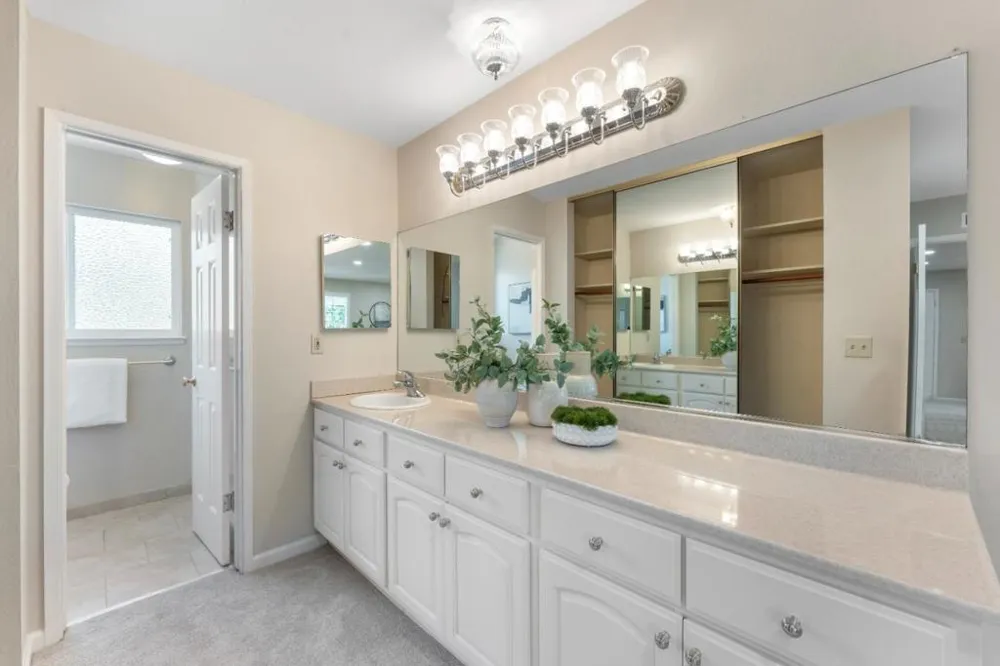 6694 Heathfield Drive San Jose, CA 95120