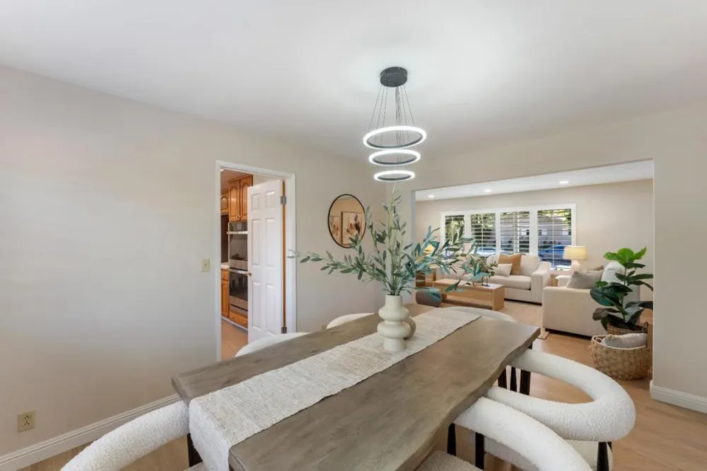 6694 Heathfield Drive San Jose, CA 95120