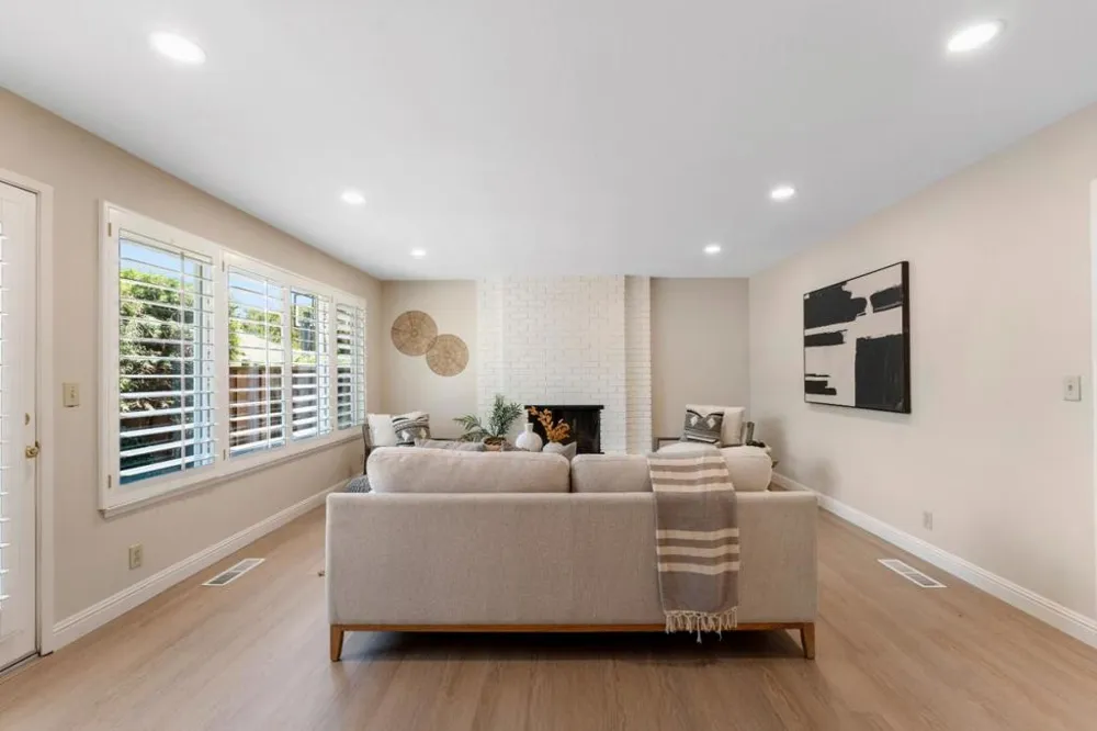 6694 Heathfield Drive San Jose, CA 95120