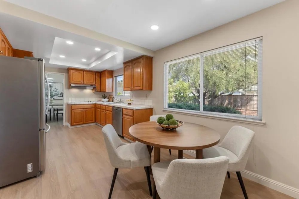 6694 Heathfield Drive San Jose, CA 95120