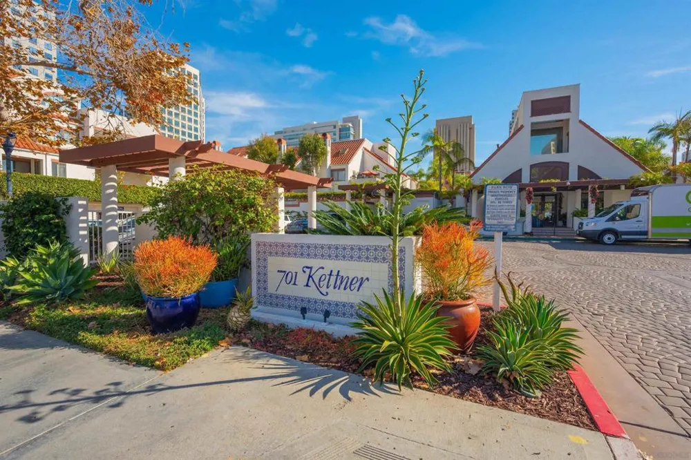 701 Kettner #103 San Diego, CA 92101