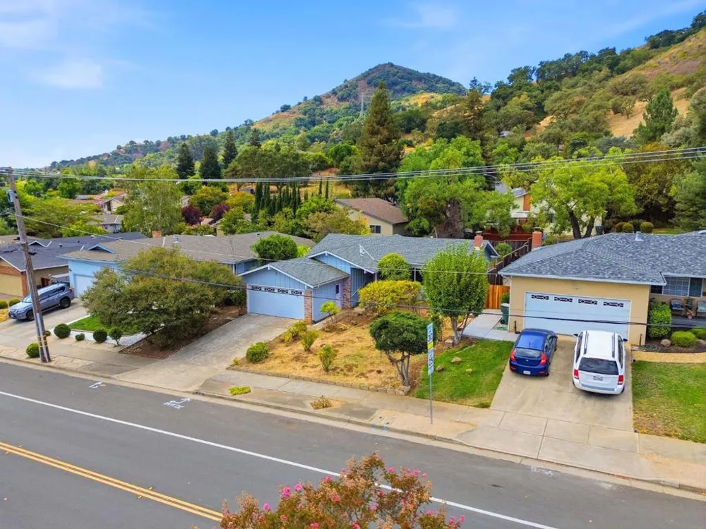 17865 Peak Avenue Morgan Hill, CA 95037