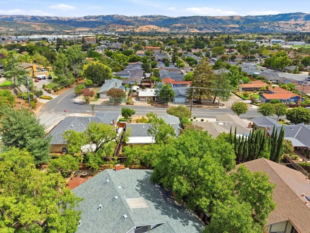 17865 Peak Avenue Morgan Hill, CA 95037