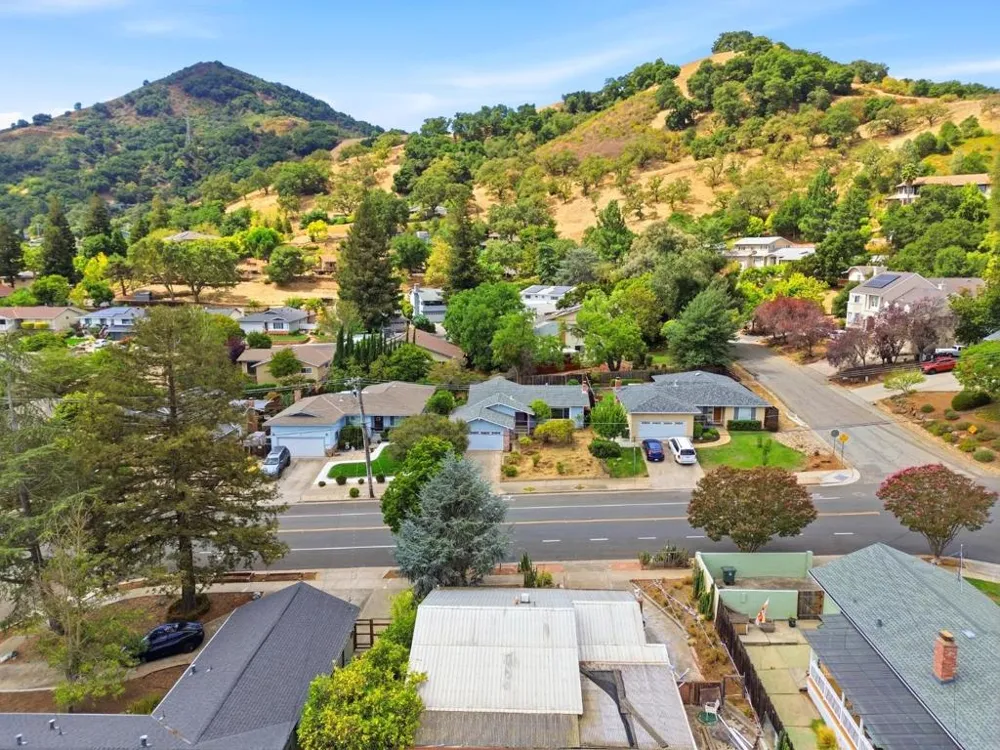 17865 Peak Avenue Morgan Hill, CA 95037