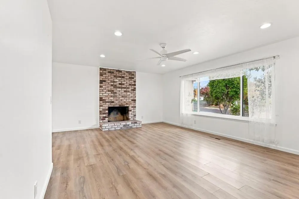 17865 Peak Avenue Morgan Hill, CA 95037