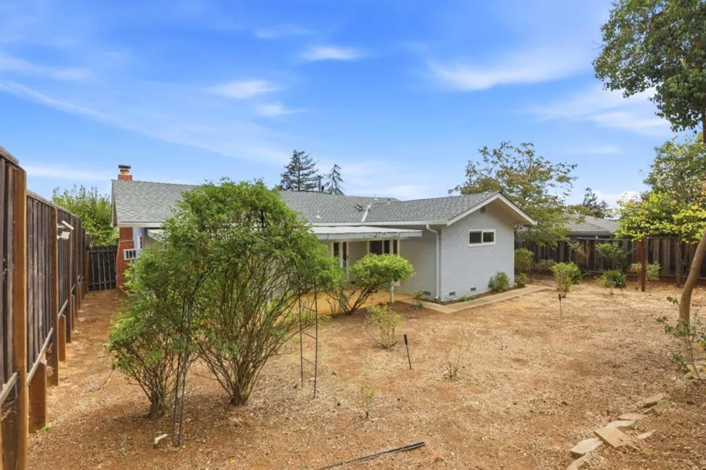 17865 Peak Avenue Morgan Hill, CA 95037