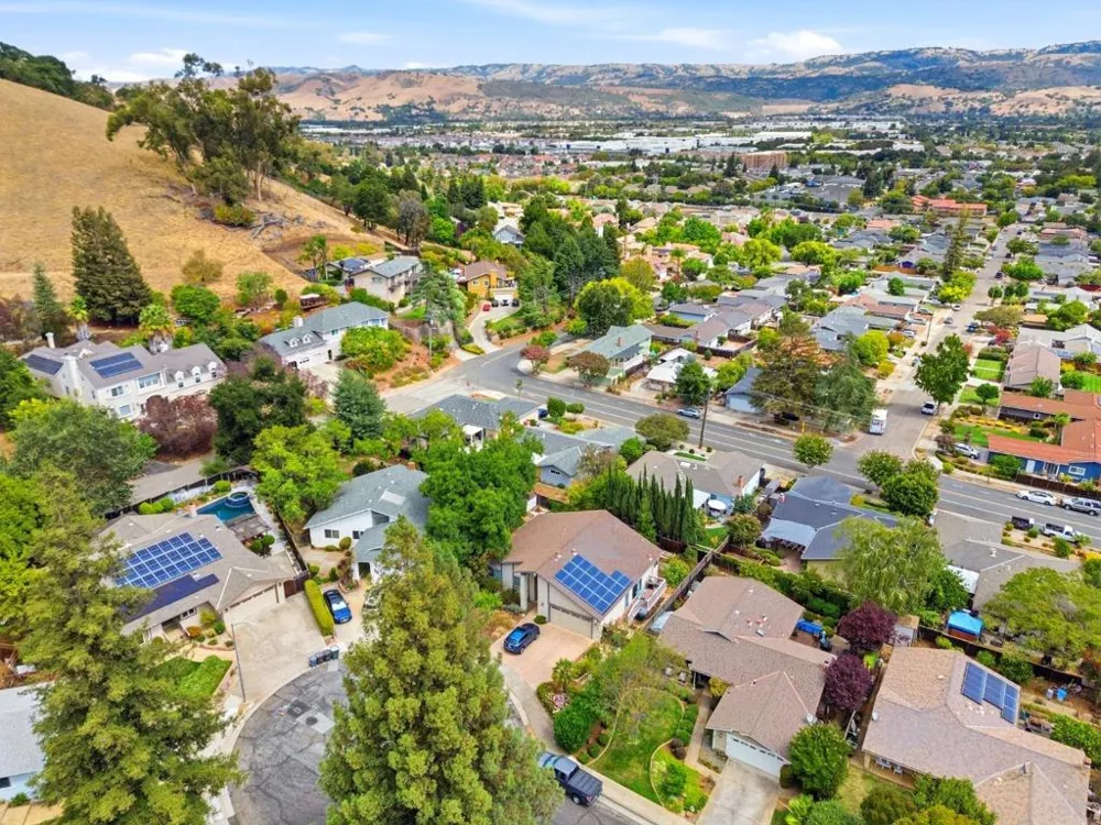 17865 Peak Avenue Morgan Hill, CA 95037