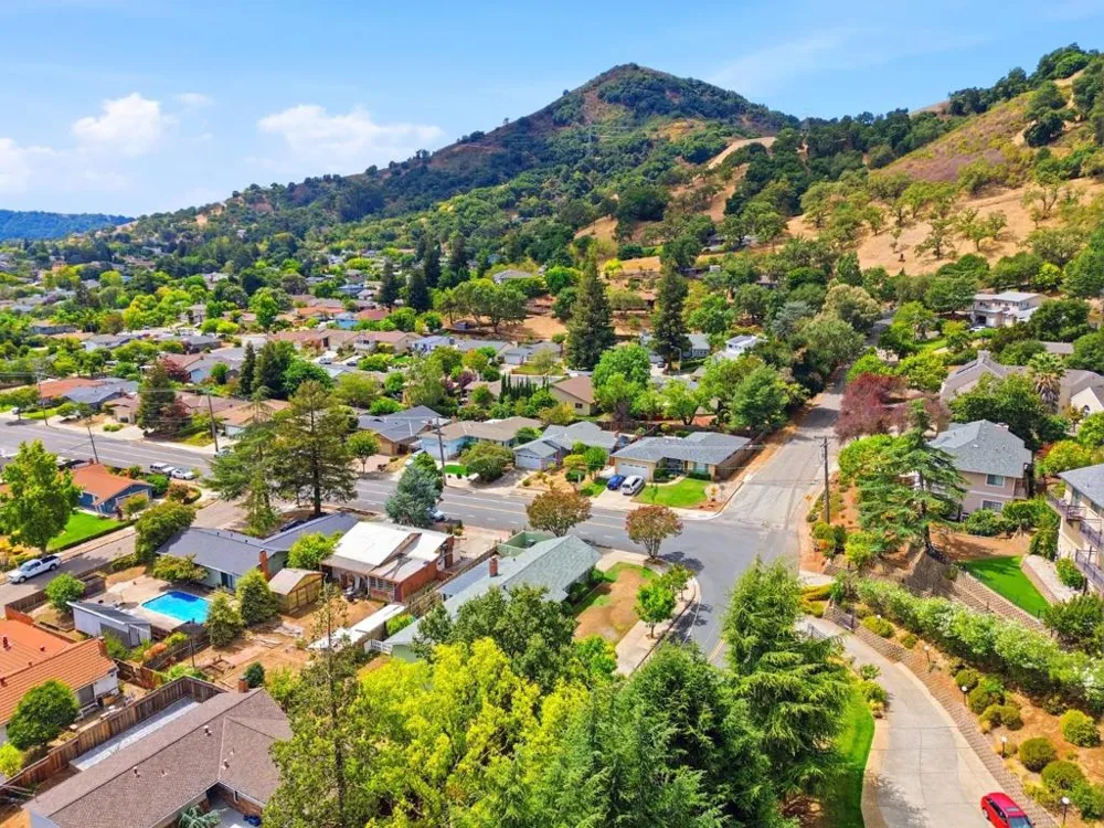 17865 Peak Avenue Morgan Hill, CA 95037